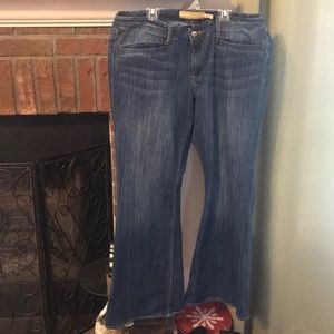 Seven lux flare leg jean size 18